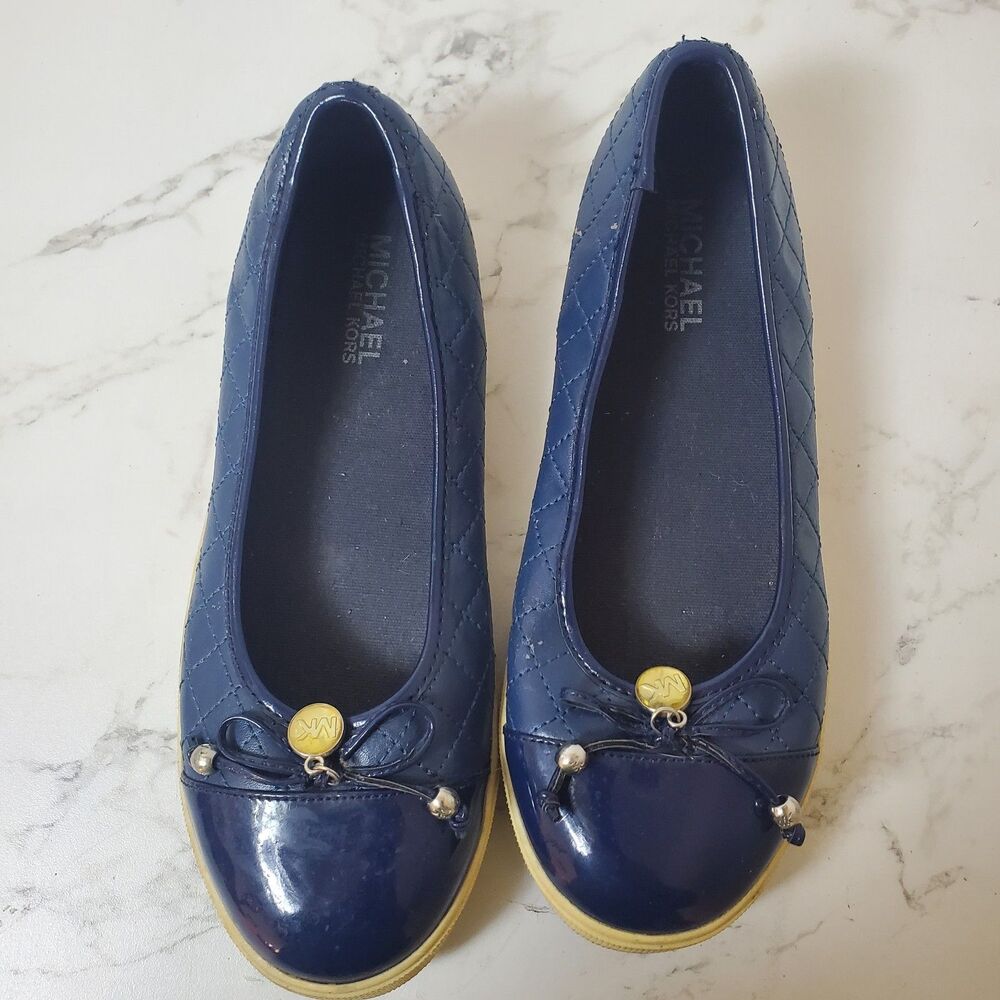 Michael Kors Size 5 Girls Navy Slip-ons With Bow and MK Name Tag